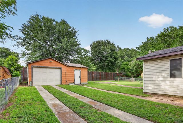 5608 Watters Place, Westworth Village, TX 76114