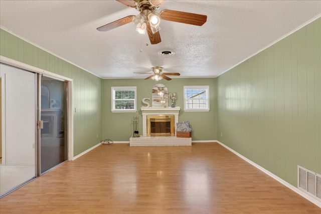 5608 Watters Place, Westworth Village, TX 76114
