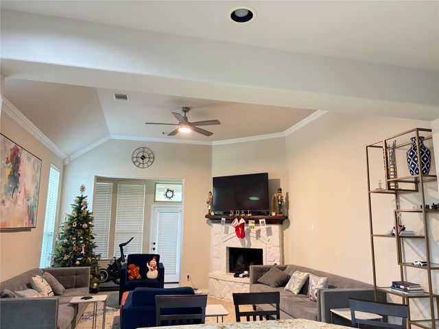 3042 Currant Drive, Manvel, TX 77578