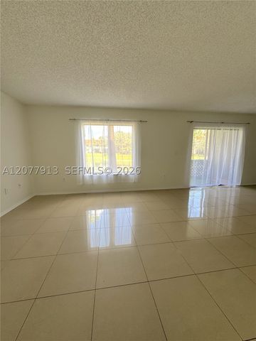 3252 Coral Lake Ln 3252, Coral Springs, FL 33065