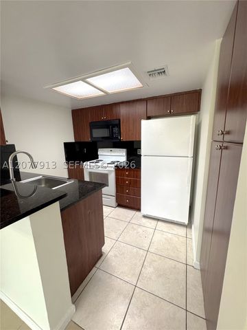 3252 Coral Lake Ln 3252, Coral Springs, FL 33065
