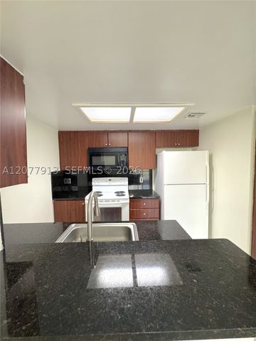 3252 Coral Lake Ln 3252, Coral Springs, FL 33065