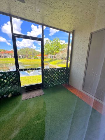 3252 Coral Lake Ln 3252, Coral Springs, FL 33065