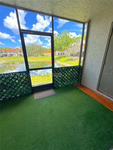 3252 Coral Lake Ln 3252, Coral Springs, FL 33065