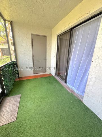 3252 Coral Lake Ln 3252, Coral Springs, FL 33065
