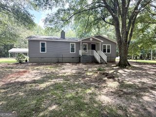 62 Melvin Harris Road, Manchester, GA 31816