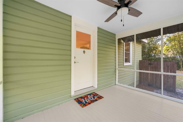 1010 NE 7TH PLACE, Gainesville, FL 32601