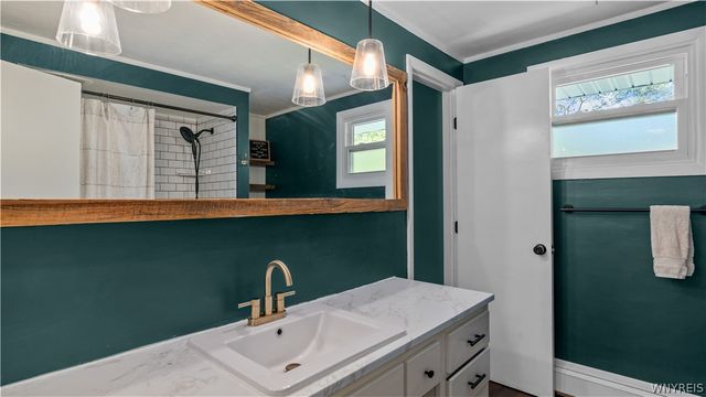 5445 Sterling Road, Hamburg, NY 14075