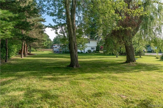 5445 Sterling Road, Hamburg, NY 14075