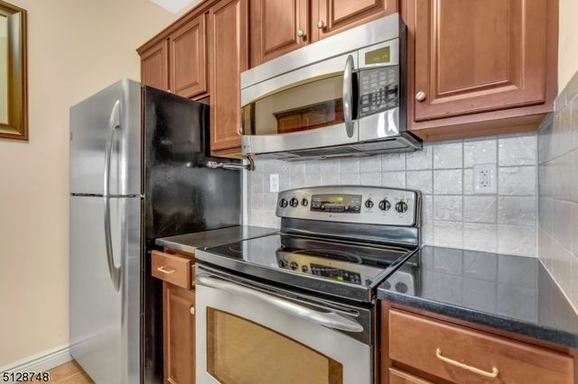 7 Prospect St Unit 303 303, Morristown Town, NJ 07960