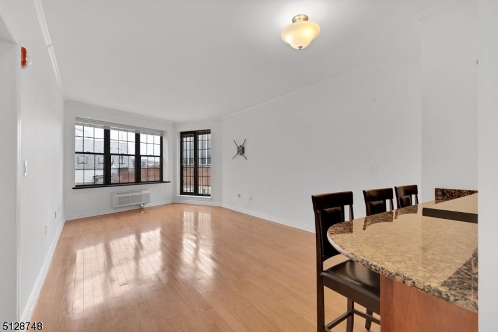 7 Prospect St Unit 303 303, Morristown Town, NJ 07960