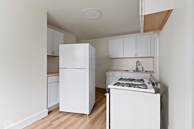 448 N State Avenue SE, Indianapolis, IN 46201