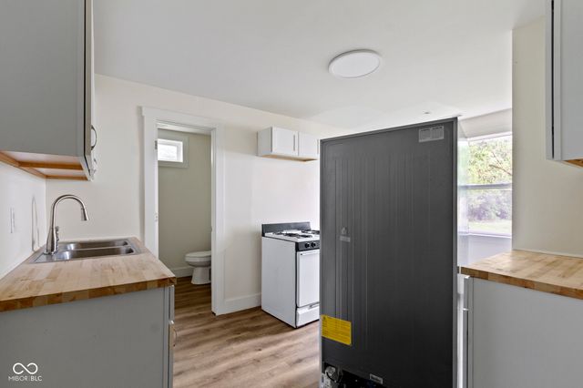 448 N State Avenue SE, Indianapolis, IN 46201