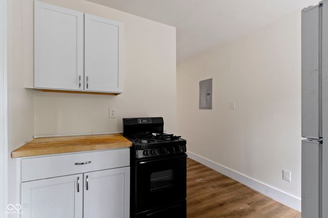 448 N State Avenue SE, Indianapolis, IN 46201