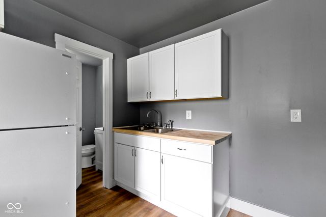 448 N State Avenue SE, Indianapolis, IN 46201