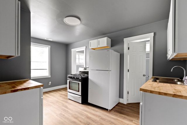 448 N State Avenue SE, Indianapolis, IN 46201