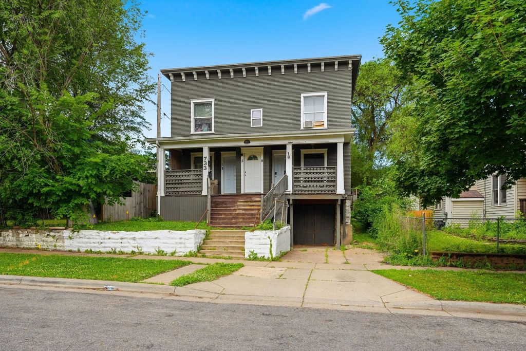 733 Bradley Street, Saint Paul, MN 55130 — photo 4