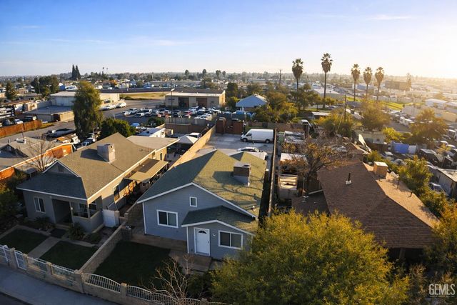 923 Sumner Street, Bakersfield, CA 93305