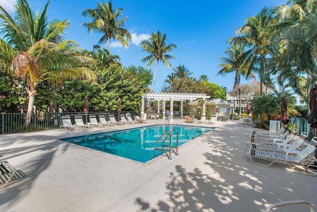 834 Kokomo Key Lane, Delray Beach, FL 33483