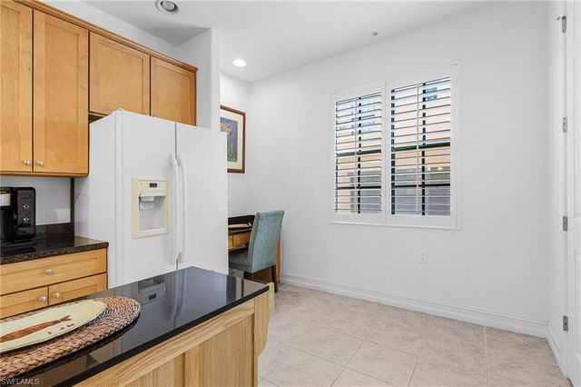 9118 Chula Vista ST 12002, Naples, FL 34113