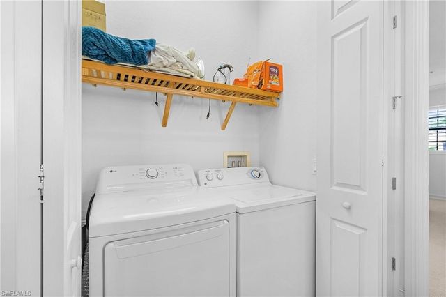 9118 Chula Vista ST 12002, Naples, FL 34113