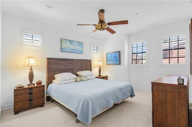 9118 Chula Vista ST 12002, Naples, FL 34113