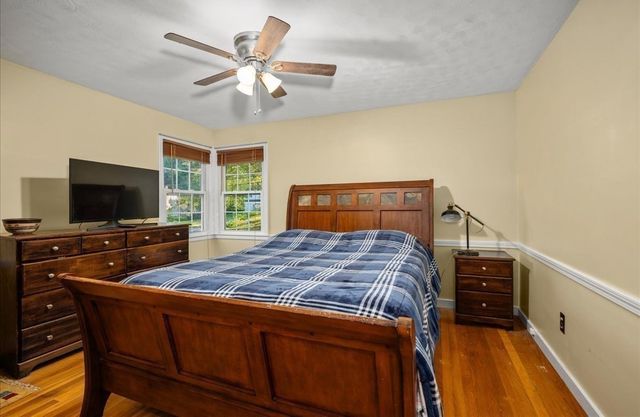 16 Venus Drive, Shrewsbury, MA 01545