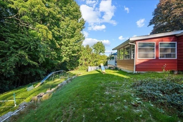 16 Venus Drive, Shrewsbury, MA 01545