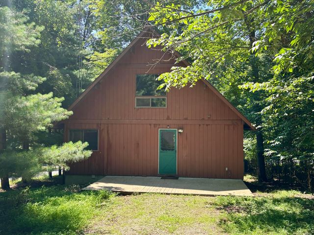 220 Northern Spy Drive, Howard, OH 43028