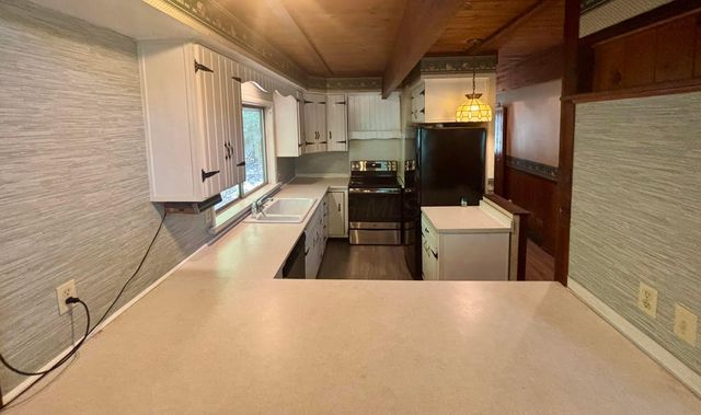 220 Northern Spy Drive, Howard, OH 43028