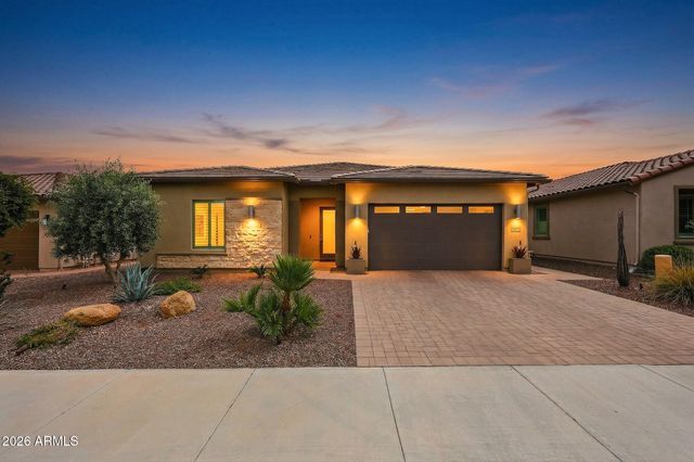 13371 W MONTANSORO Lane, Peoria, AZ 85383