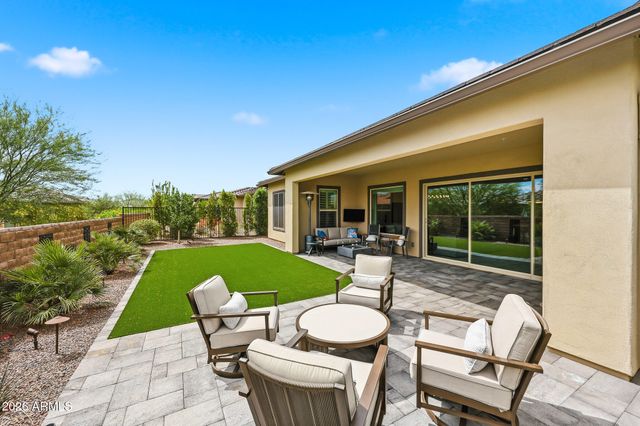 13371 W MONTANSORO Lane, Peoria, AZ 85383