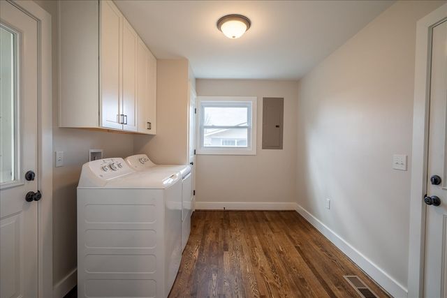 402 N Military St, Loretto, TN 38469