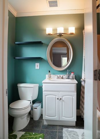 15 Bower Rd F9, Quincy, MA 02169