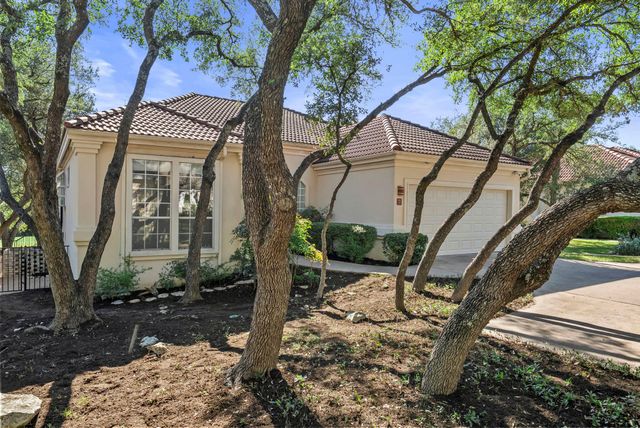 7 Tourney CV, The Hills, TX 78738