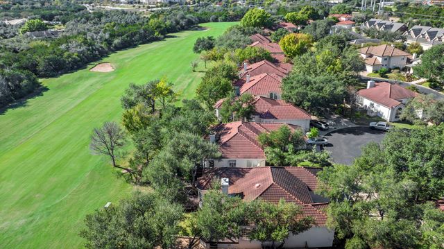 7 Tourney CV, The Hills, TX 78738