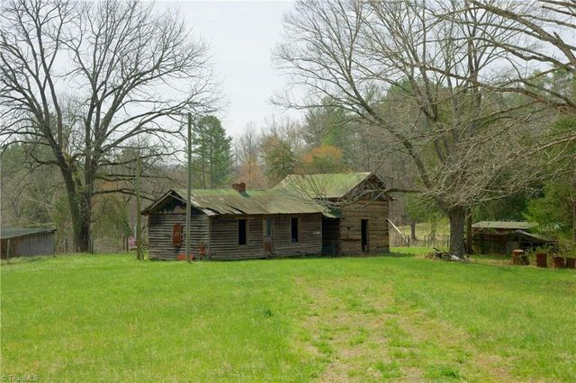 1019 George Road, Westfield, NC 27053