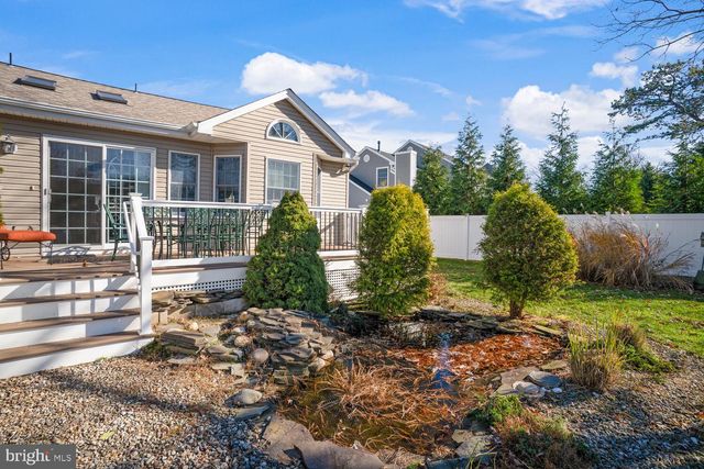 257 WAVE ROAD, Manahawkin, NJ 08050