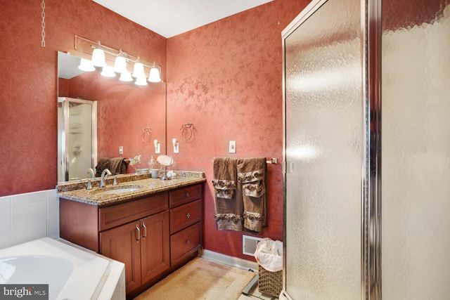 257 WAVE ROAD, Manahawkin, NJ 08050