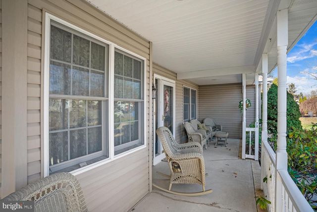 257 WAVE ROAD, Manahawkin, NJ 08050