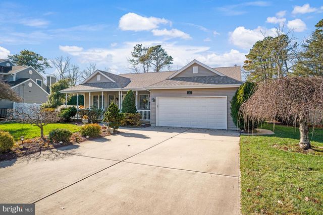 257 WAVE ROAD, Manahawkin, NJ 08050