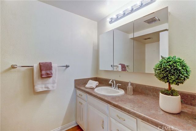 481 Calle Cadiz C, Laguna Woods, CA 92637