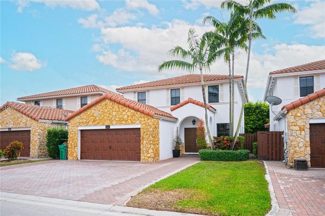 9866 NW 10th St, Miami, FL 33172