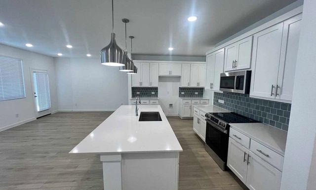 2537 Lost Maples Lane, Dallas, TX 75228