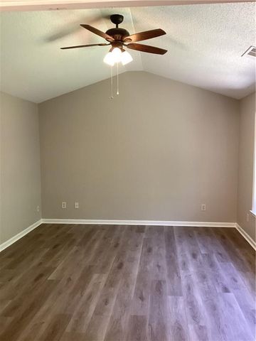 550 Ashland Parkway, Woodstock, GA 30189