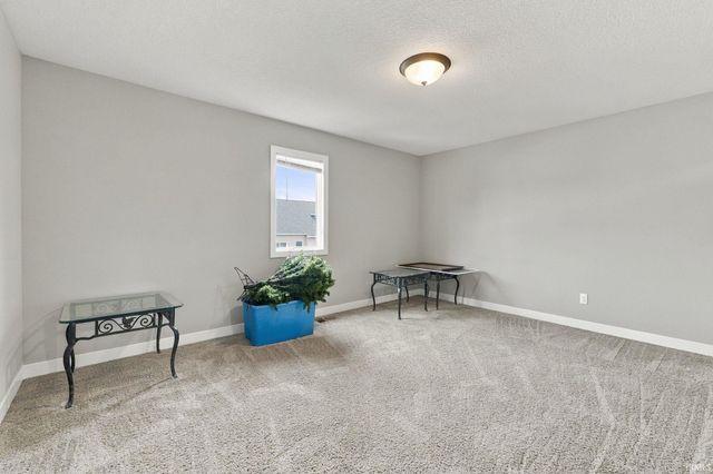 9682 Banbury Trail, Fort Wayne, IN 46818