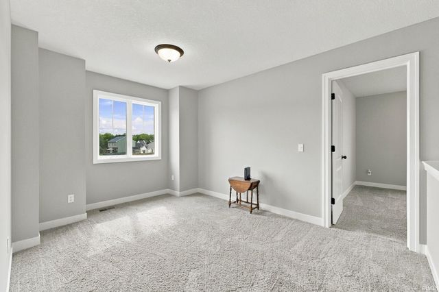 9682 Banbury Trail, Fort Wayne, IN 46818