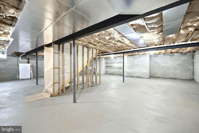 60 HUNTERS CIR, Abbottstown, PA 17301