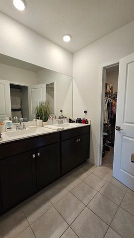 1677 SE 8th Avenue, Homestead, FL 33034