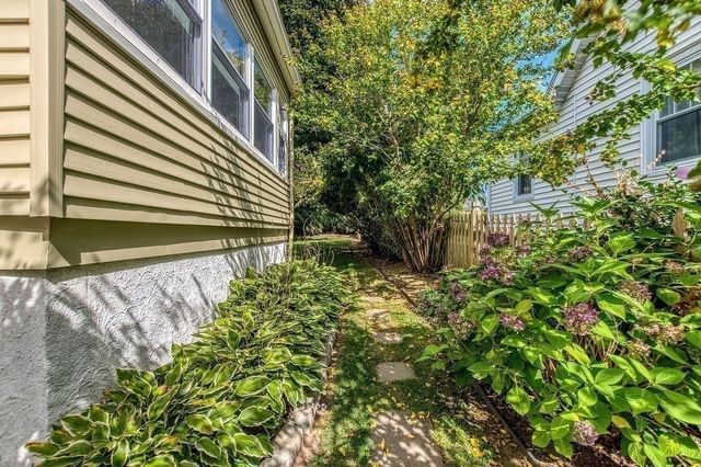 63 Dixon Ave, Dedham, MA 02026